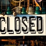 5876317-antique-closed-for-business-sign.jpg