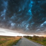 stormchasing7-8×6.jpg